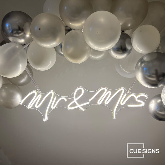 Mr and Mrs - Neon Sign Hire