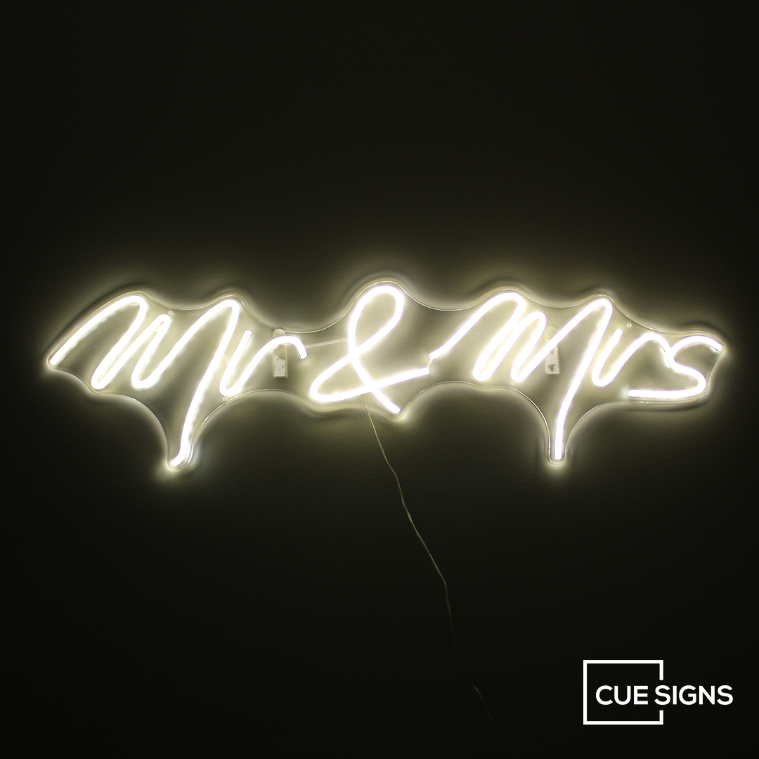 Mr and Mrs - Neon Sign Hire